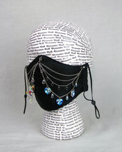 Load image into Gallery viewer, Heart on a Chain Mask- Black