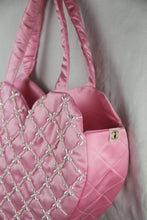 Load image into Gallery viewer, Ivory Blooms Heart Tote- Pink
